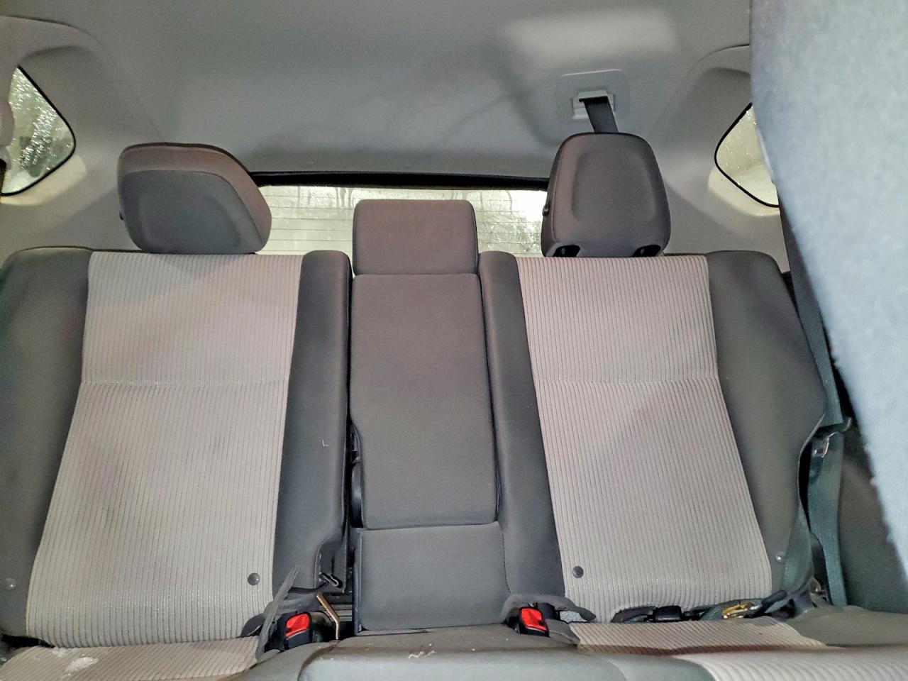 2013 TOYOTA RAV4 LE photo 10