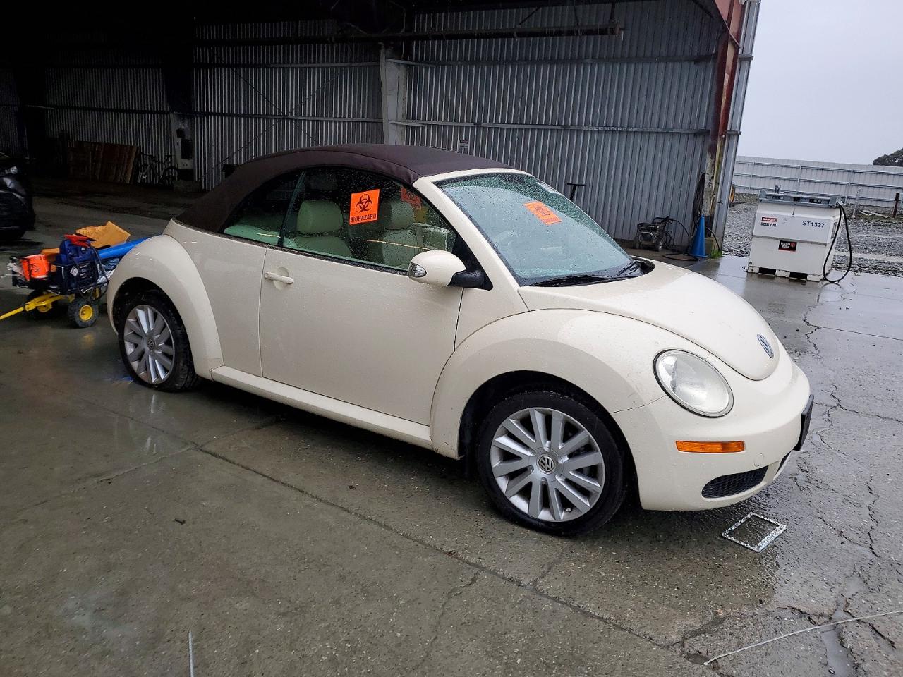 2008 VOLKSWAGEN NEW BEETLE CONVERTIBLE SE photo 7