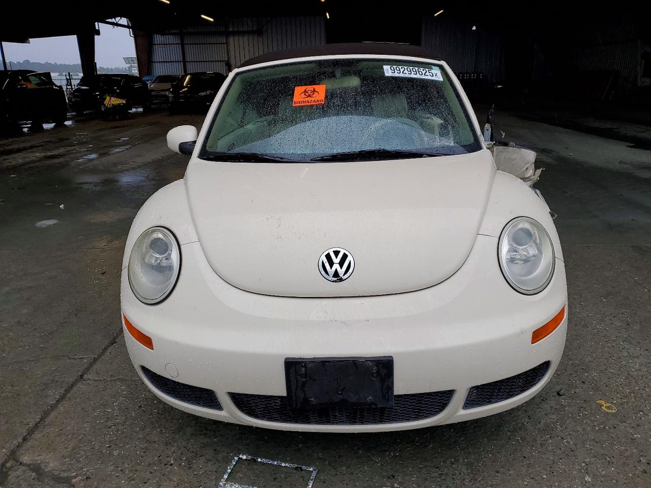2008 VOLKSWAGEN NEW BEETLE CONVERTIBLE SE photo 9