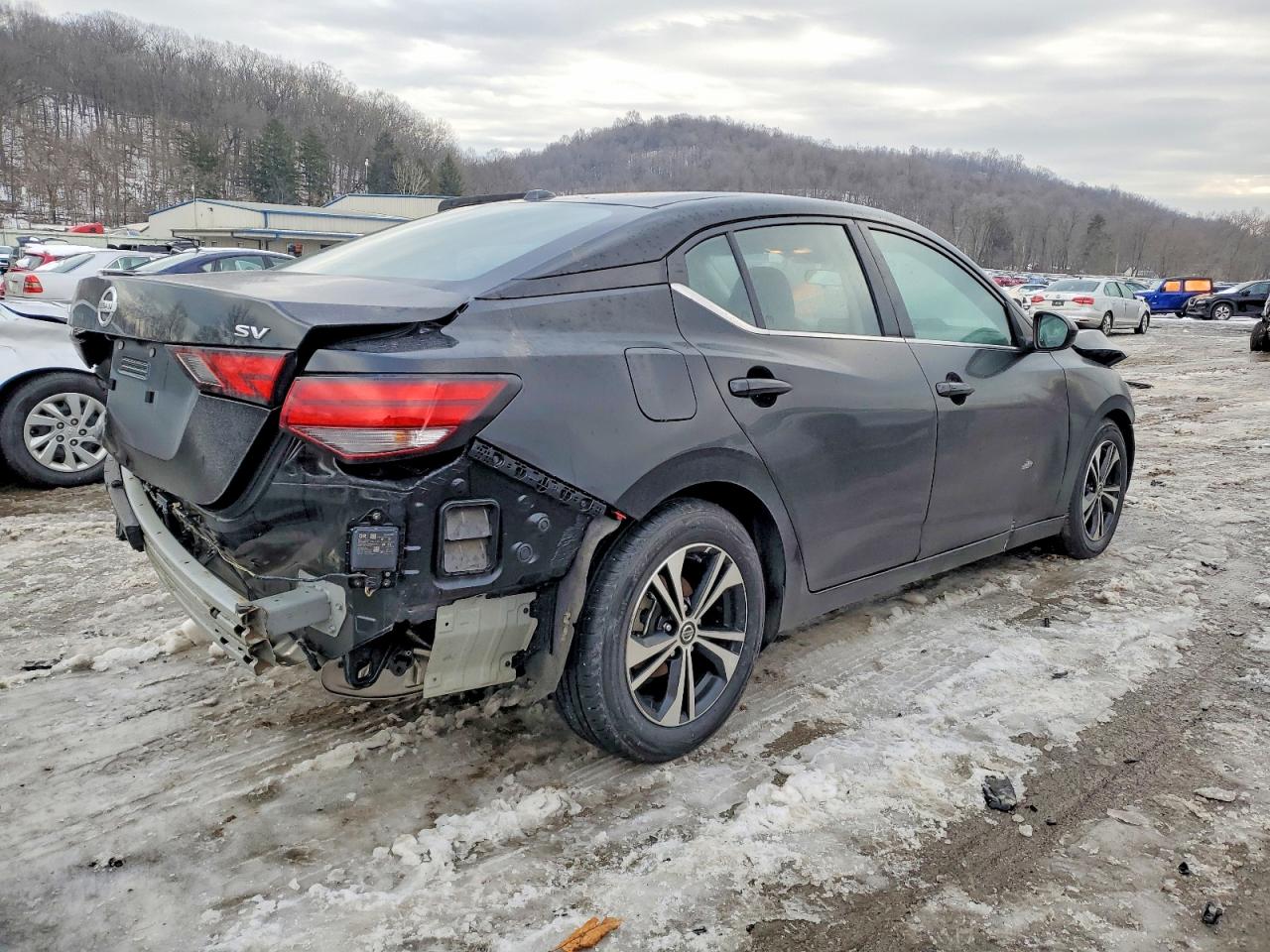2023 NISSAN SENTRA SV photo 3