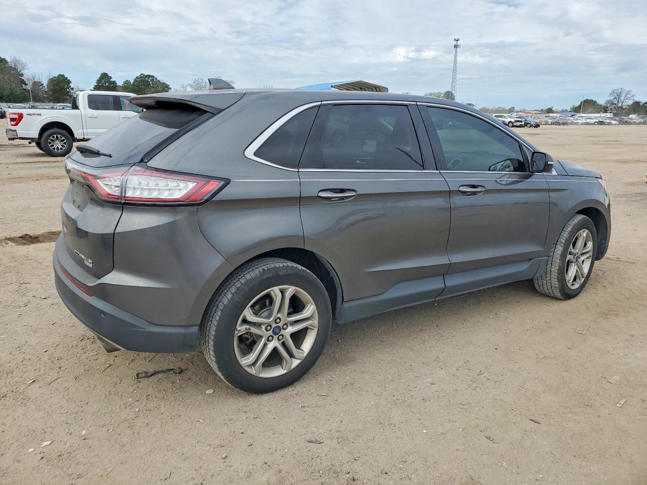 2017 FORD EDGE TITANIUM photo 3