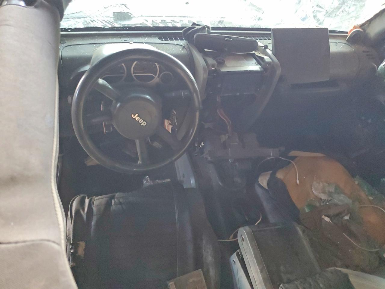 2007 JEEP WRANGLER SAHARA photo 8