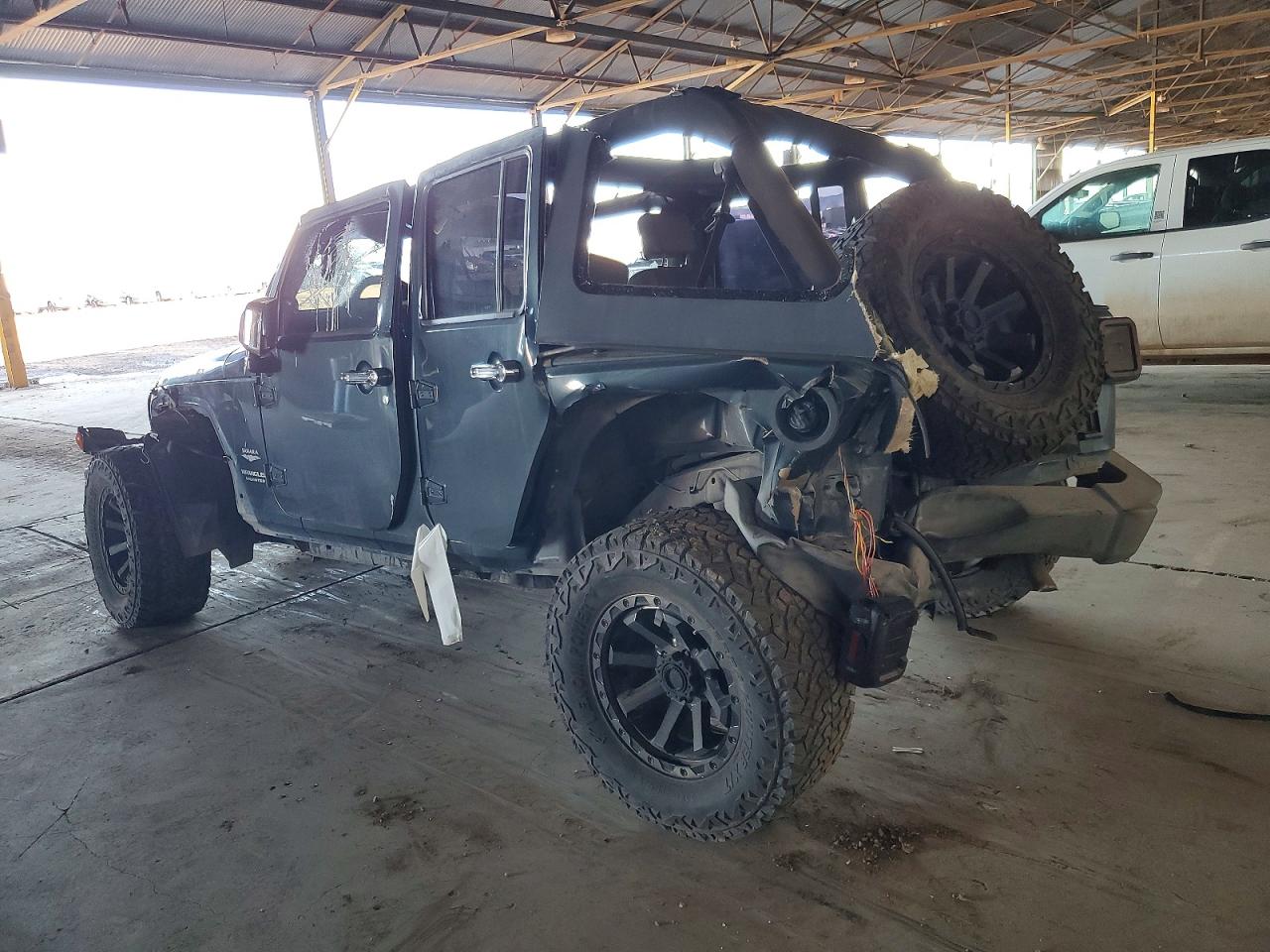2007 JEEP WRANGLER SAHARA photo 2