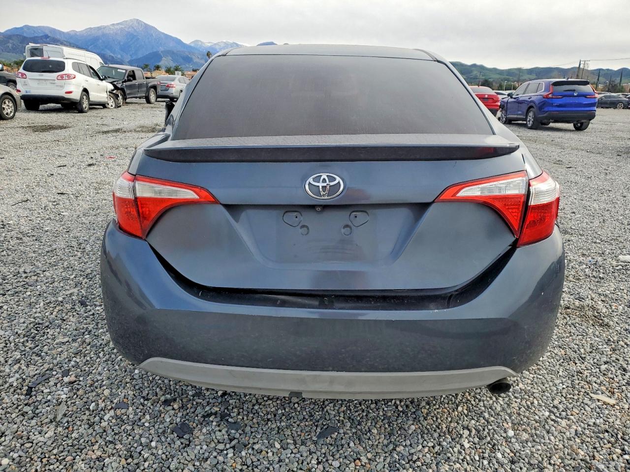2016 TOYOTA COROLLA L photo 6