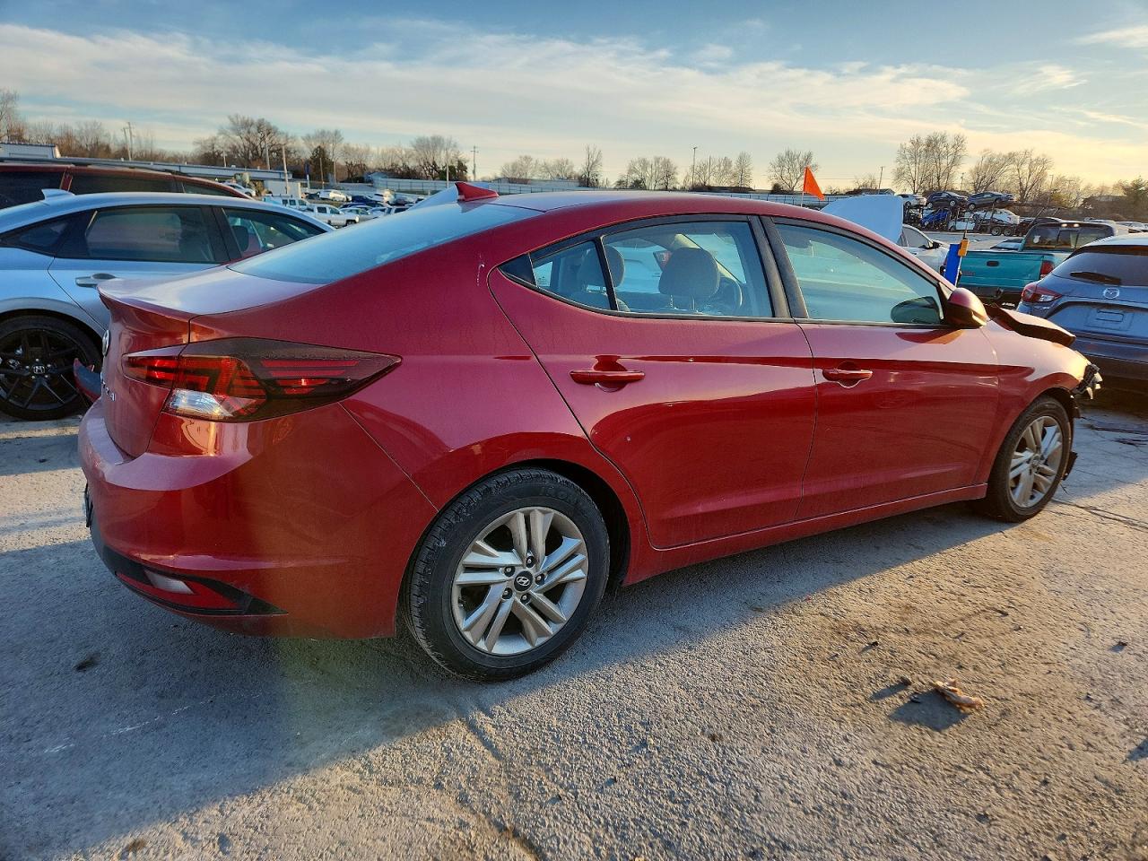 2020 HYUNDAI ELANTRA SEL photo 3