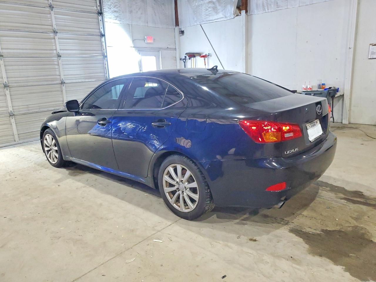 2008 LEXUS IS 250 photo 2