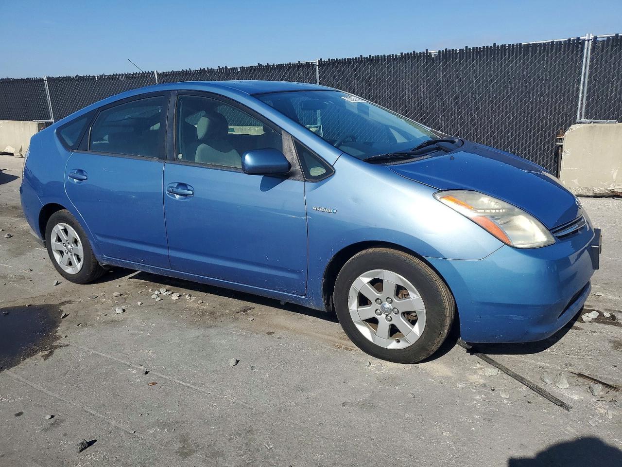 2008 TOYOTA PRIUS photo 4