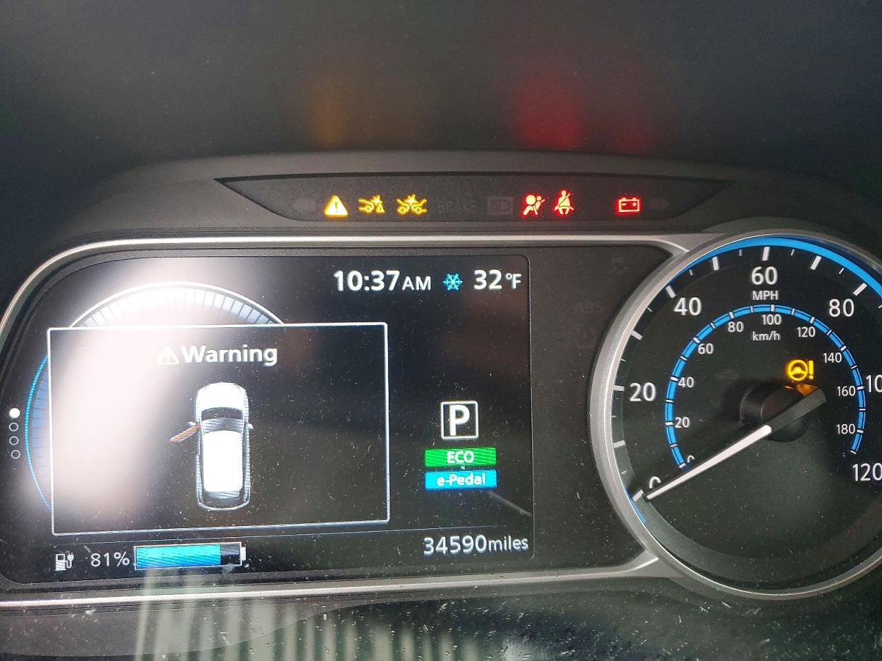 2021 NISSAN LEAF SL PLUS photo 9