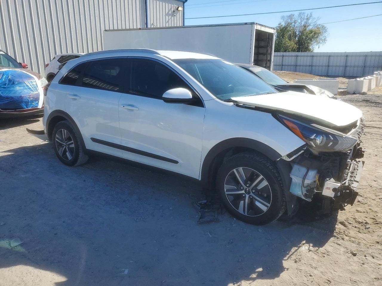 2022 KIA NIRO LX photo 4