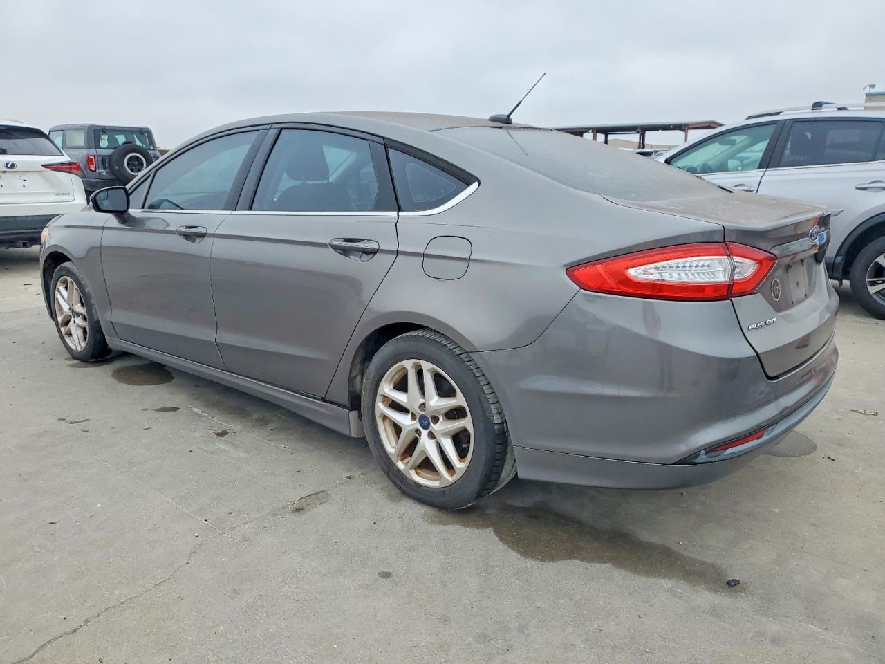 2013 FORD FUSION SE photo 3