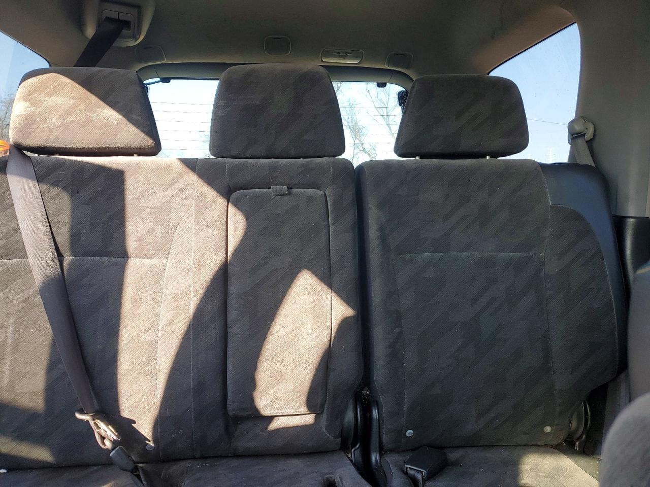 2004 HONDA CR-V EX photo 10