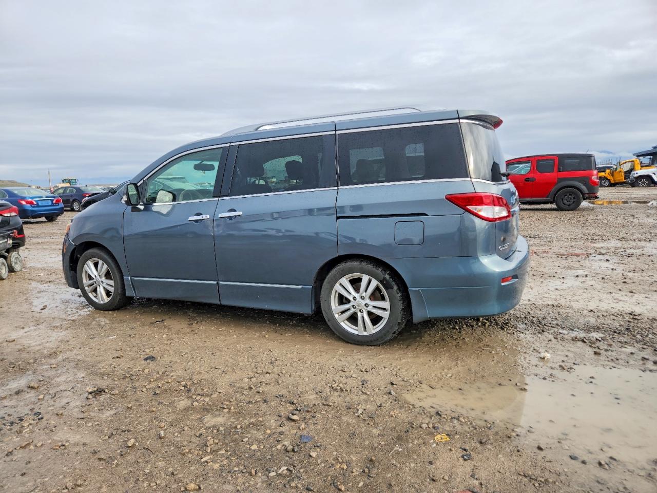 2012 NISSAN QUEST S photo 4