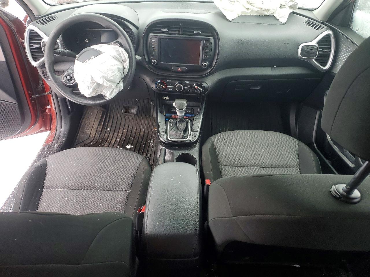2022 KIA SOUL LX photo 8