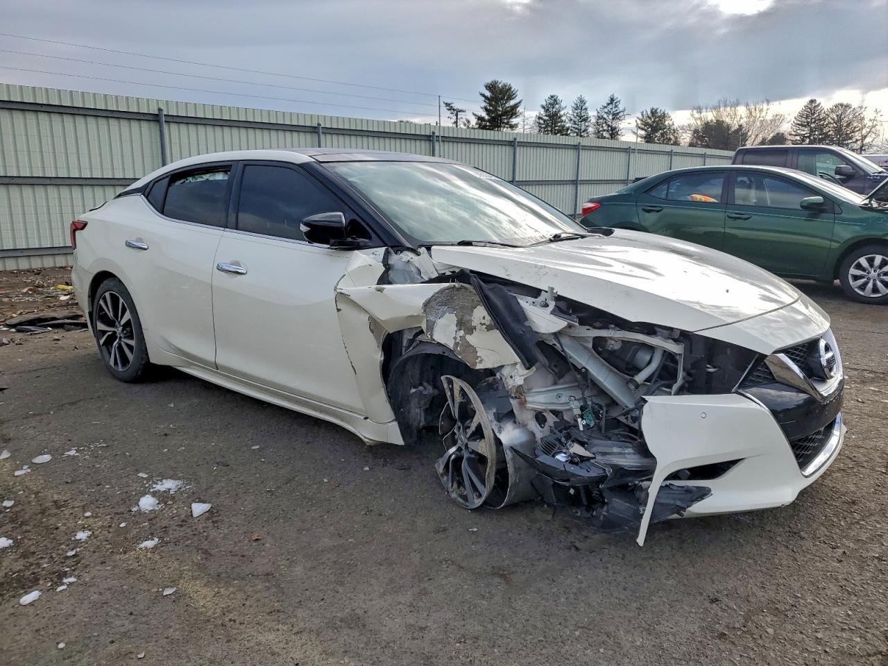 2017 NISSAN MAXIMA 3.5S photo 4