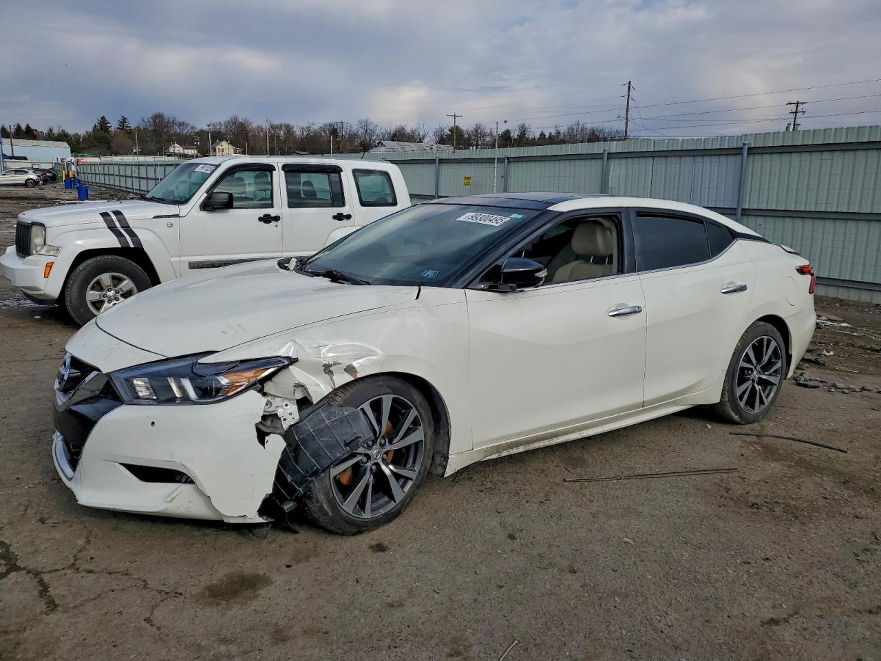 2017 NISSAN MAXIMA