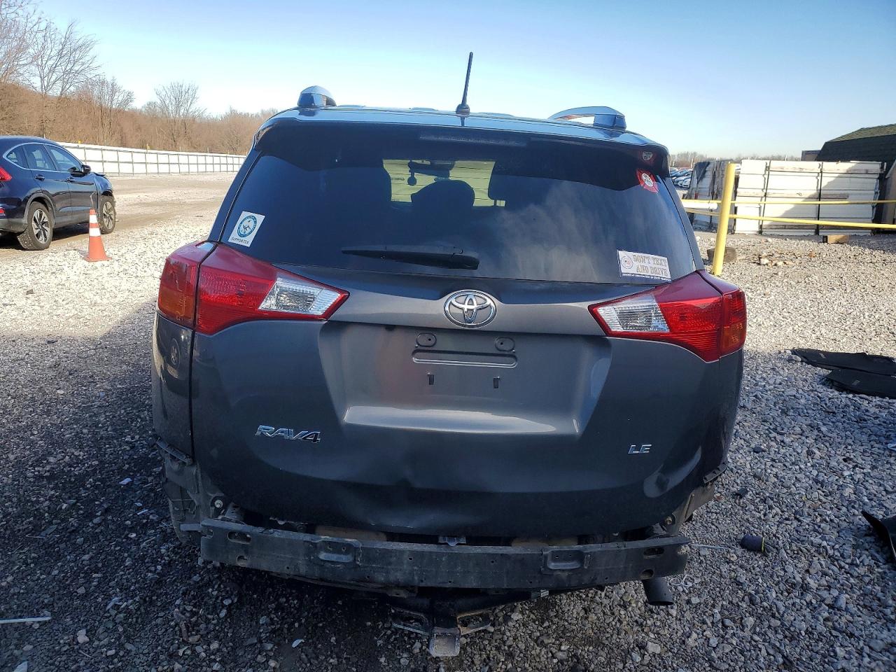 2015 TOYOTA RAV4 LE photo 6
