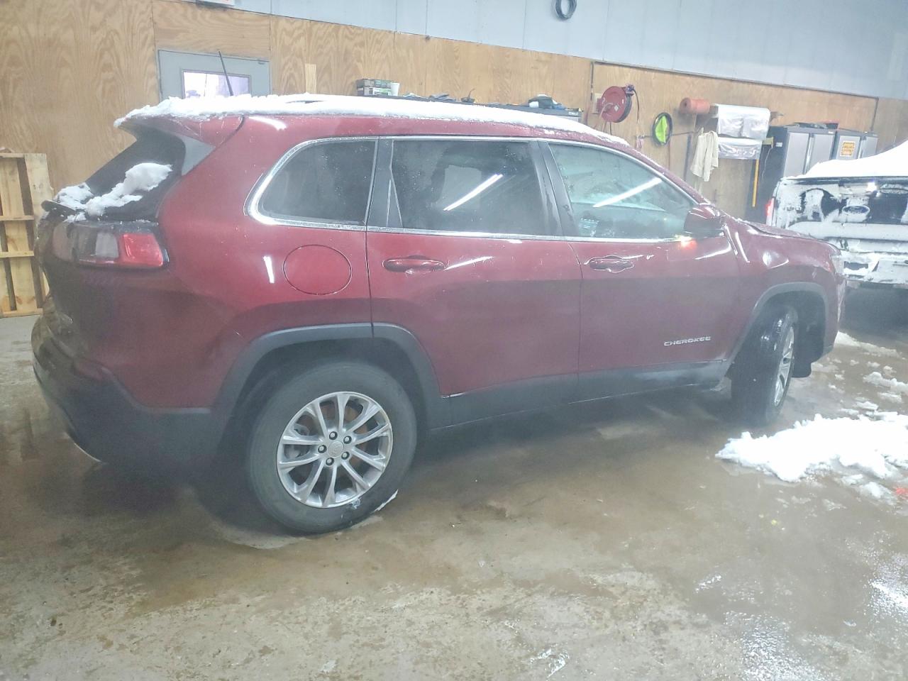 2021 JEEP CHEROKEE LATITUDE LUX photo 3