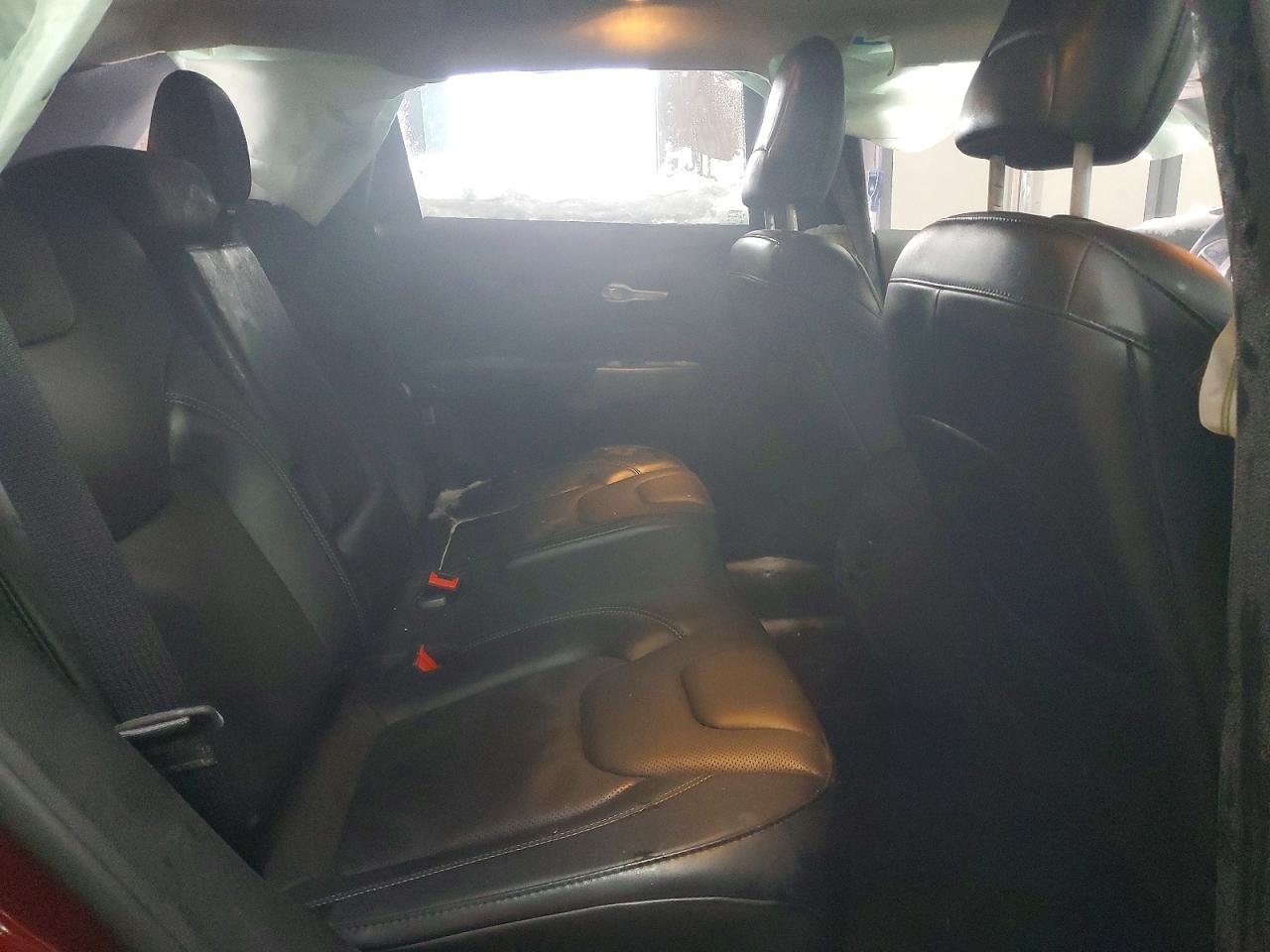 2021 JEEP CHEROKEE LATITUDE LUX photo 11