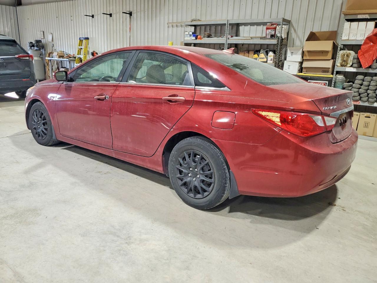2012 HYUNDAI SONATA GLS photo 2