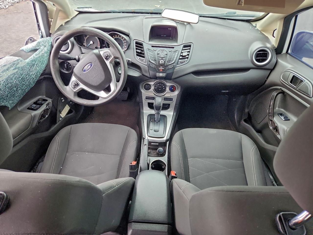 2019 FORD FIESTA SE photo 15