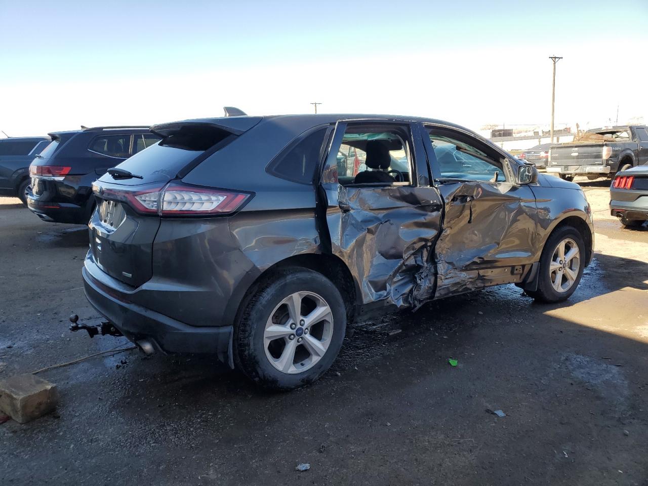 2015 FORD EDGE SE photo 5