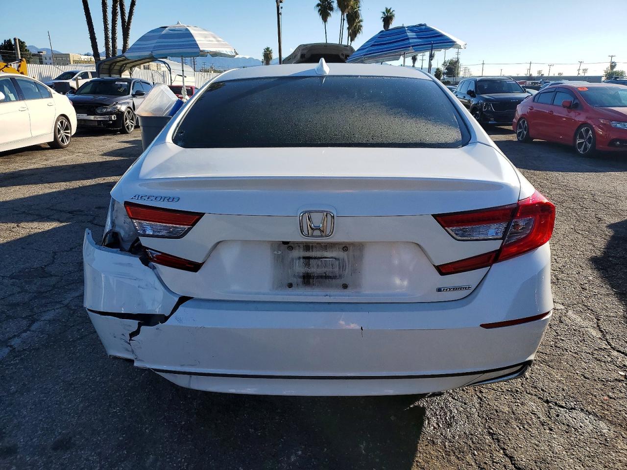 2020 HONDA ACCORD HYBRID photo 6