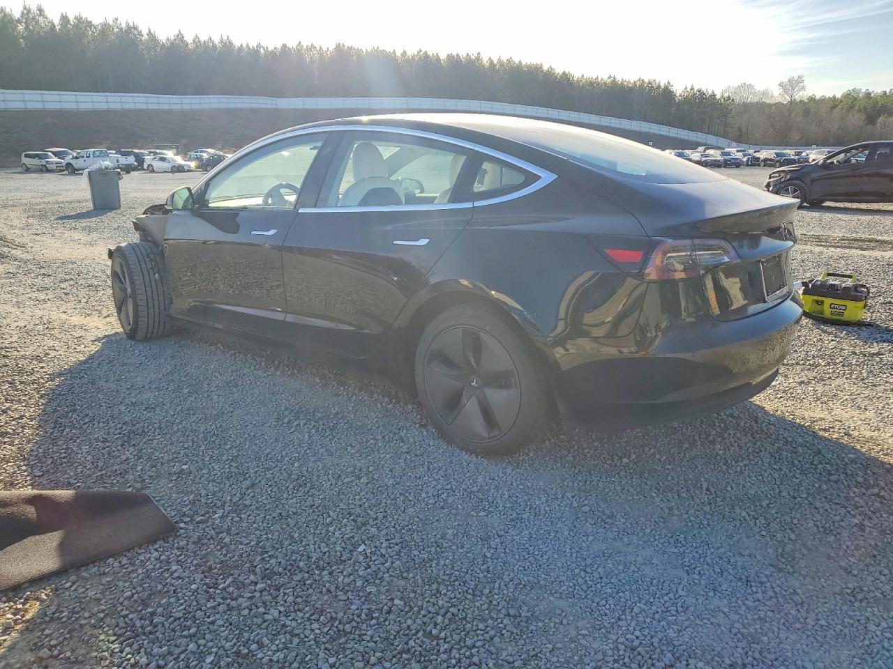 2018 TESLA MODEL 3 photo 2