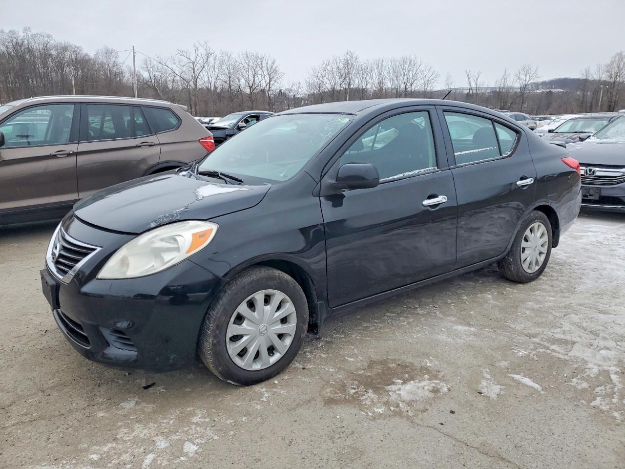 2014 NISSAN VERSA