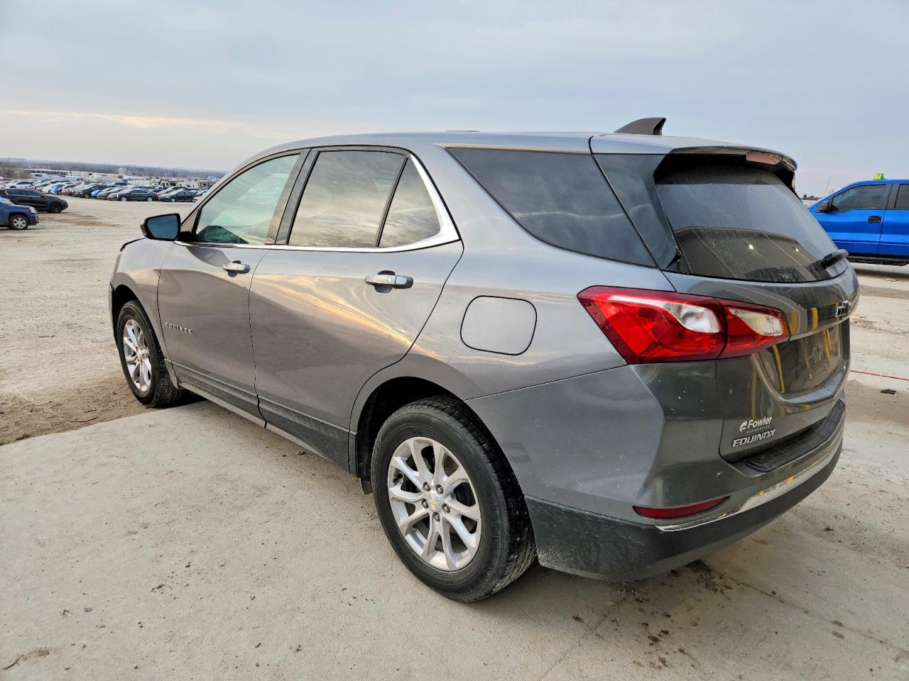 2018 CHEVROLET EQUINOX LT photo 4