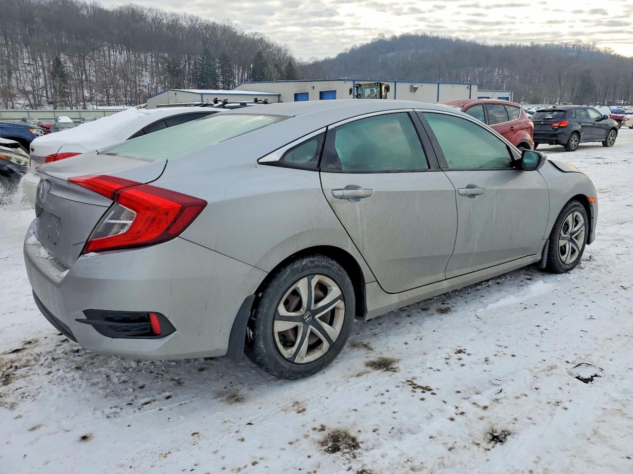 2016 HONDA CIVIC LX photo 3