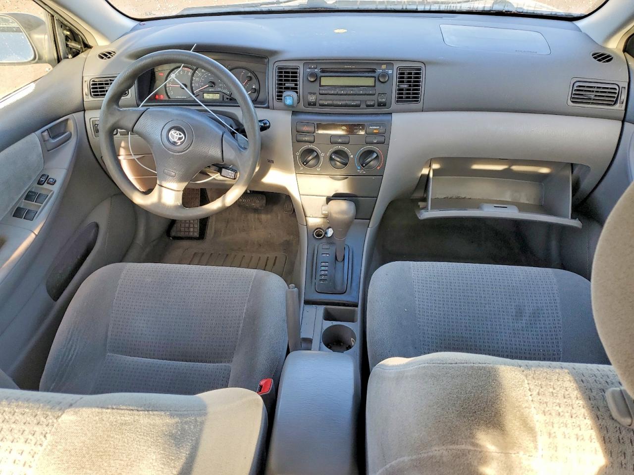 2007 TOYOTA COROLLA CE photo 8