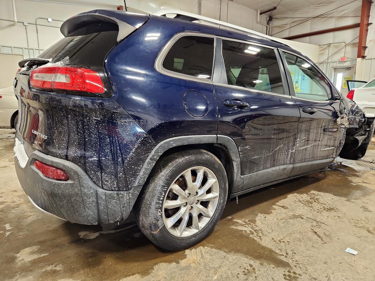 2016 JEEP CHEROKEE LIMITED photo 3