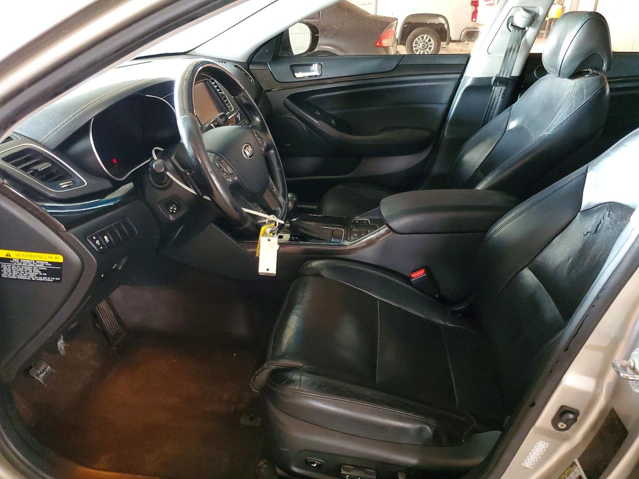 2014 KIA CADENZA PREMIUM photo 7
