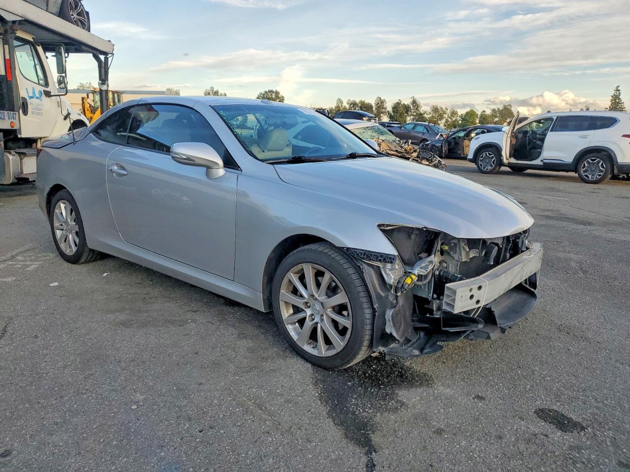 2010 LEXUS IS 250 photo 4