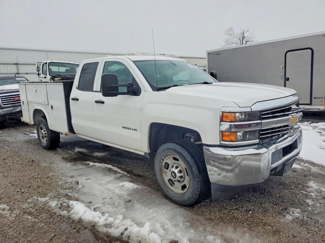 2015 CHEVROLET SILVERADO C2500 HEAVY DUTY photo 7