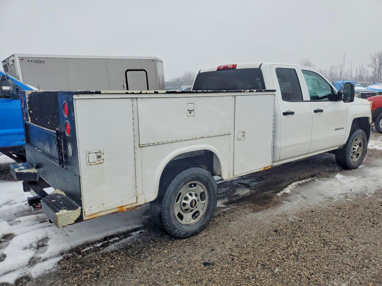 2015 CHEVROLET SILVERADO C2500 HEAVY DUTY photo 5