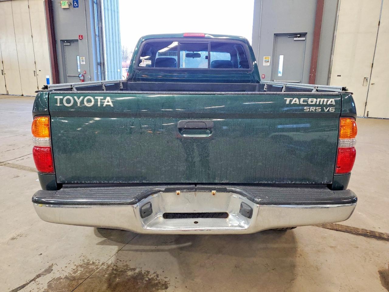 2001 TOYOTA TACOMA XTRACAB photo 6