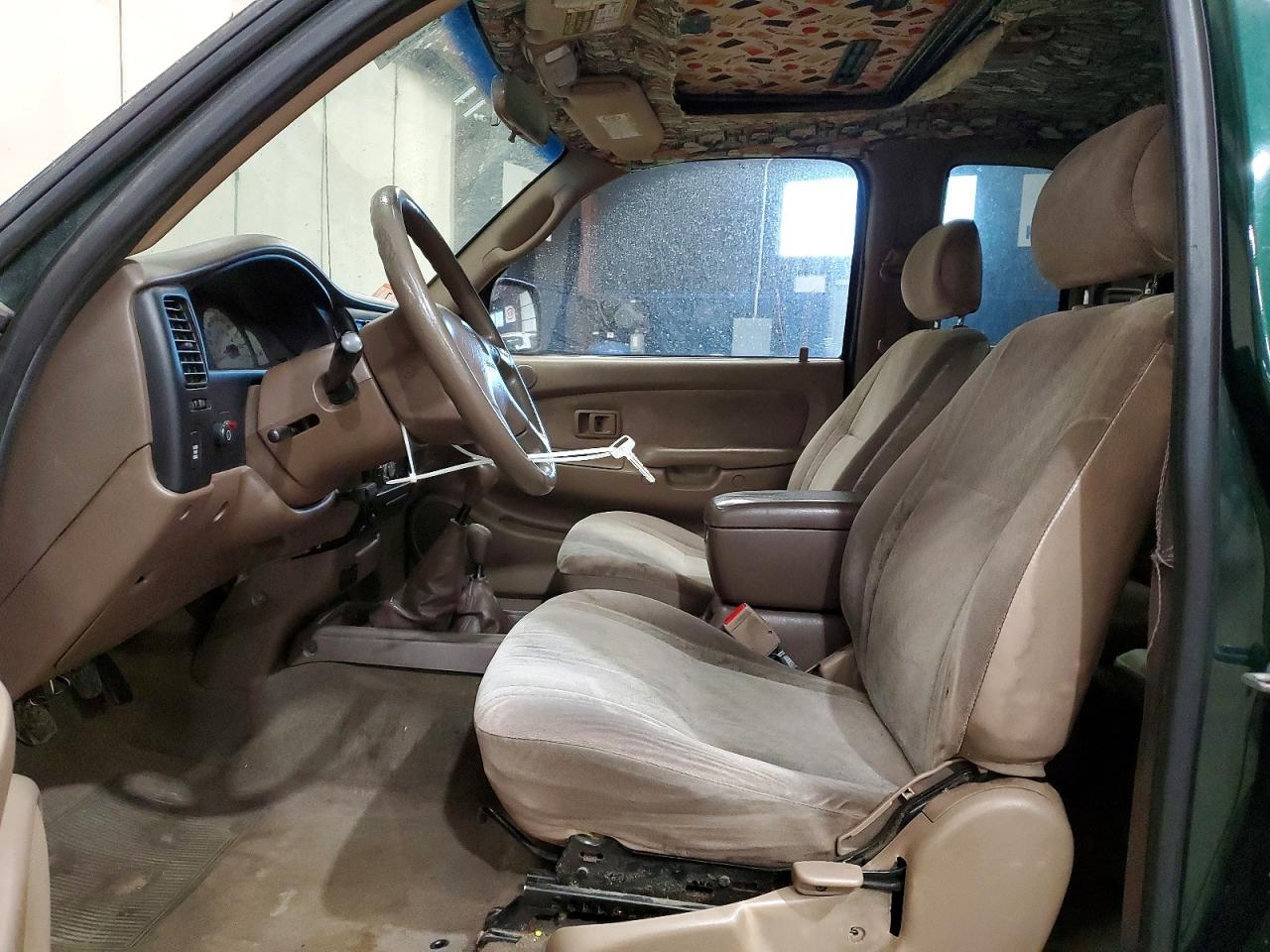 2001 TOYOTA TACOMA XTRACAB photo 7