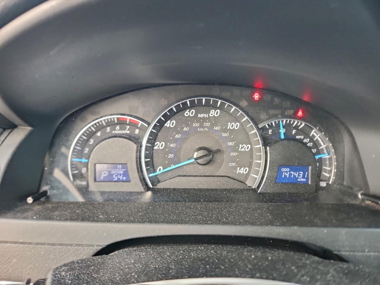 2012 TOYOTA CAMRY BASE photo 9