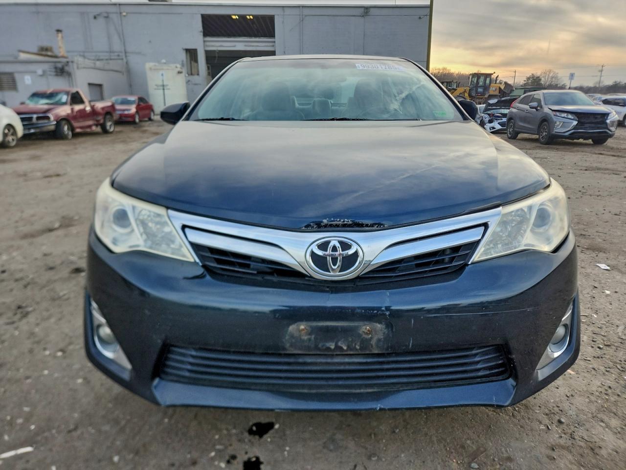 2012 TOYOTA CAMRY BASE photo 5