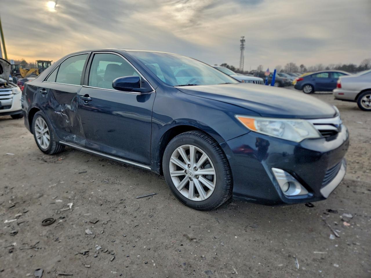 2012 TOYOTA CAMRY BASE photo 4