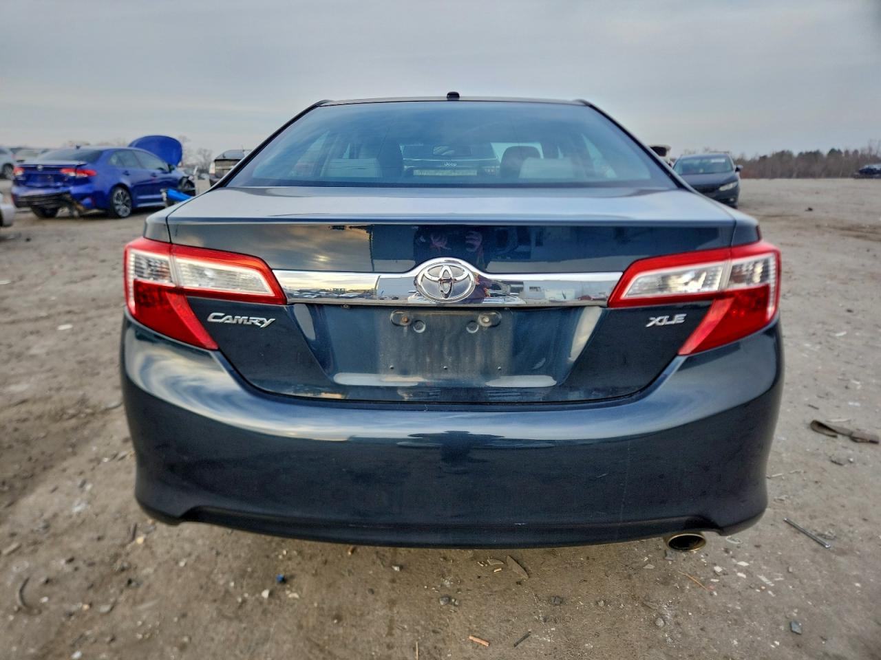 2012 TOYOTA CAMRY BASE photo 6