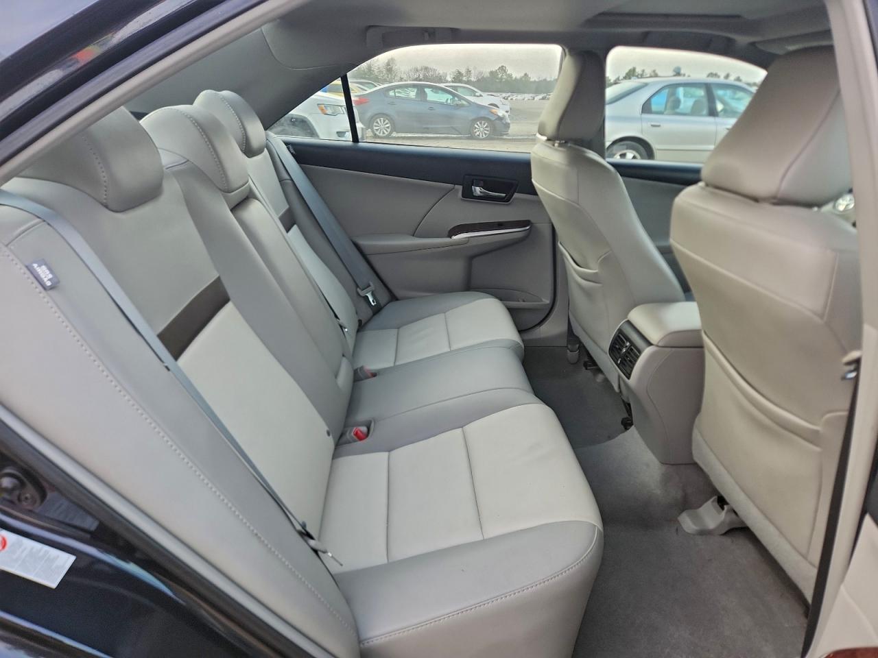 2012 TOYOTA CAMRY BASE photo 10