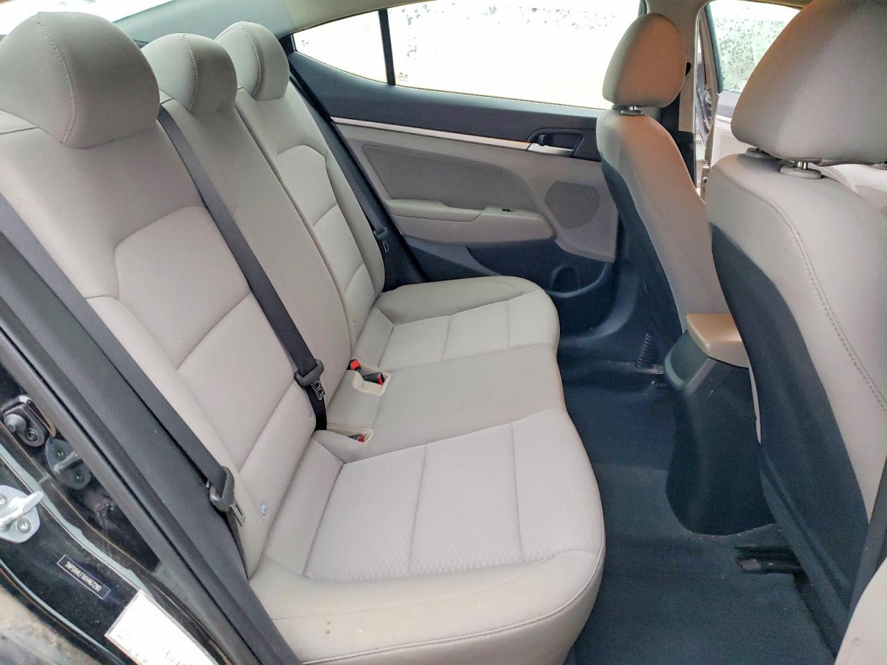 2019 HYUNDAI ELANTRA SEL photo 10