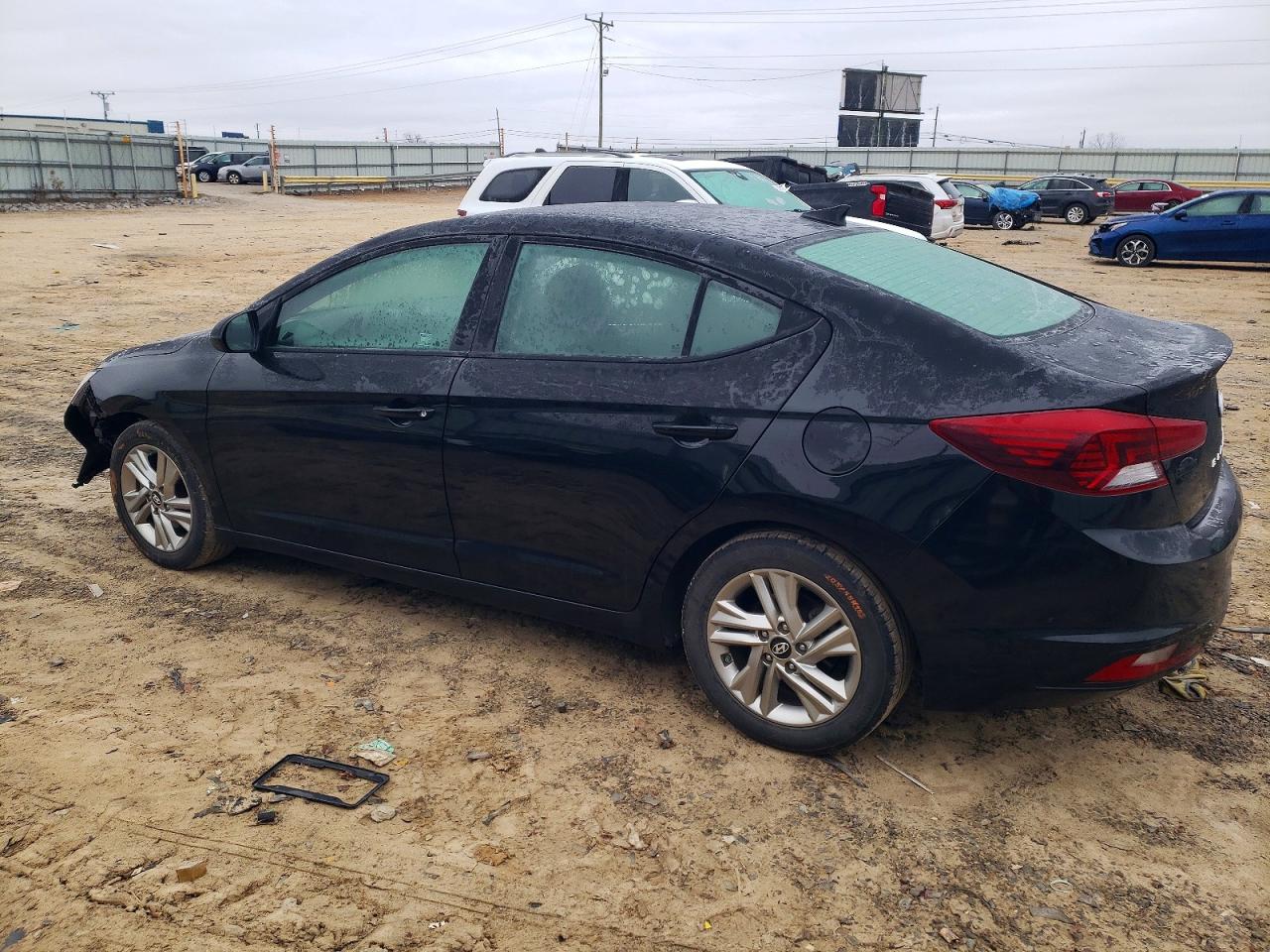 2019 HYUNDAI ELANTRA SEL photo 2