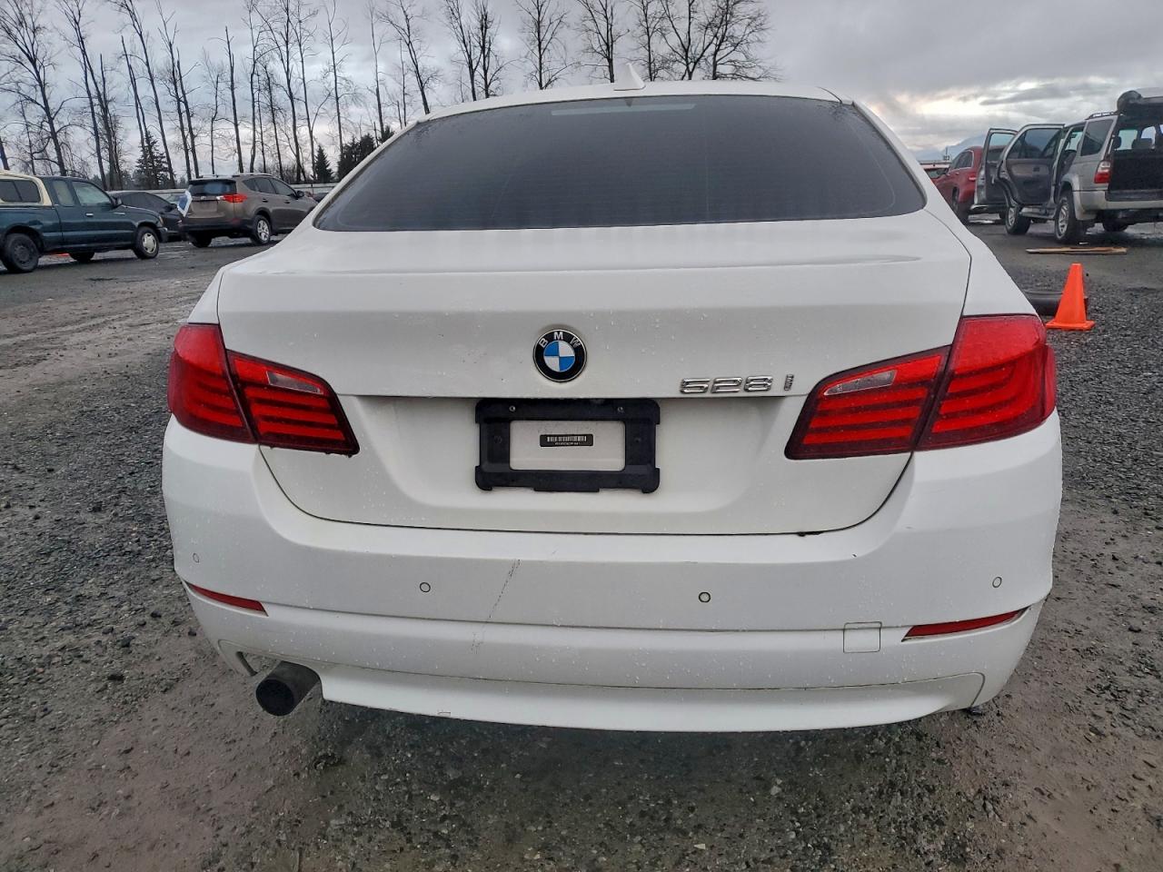 2013 BMW 528 XI photo 16