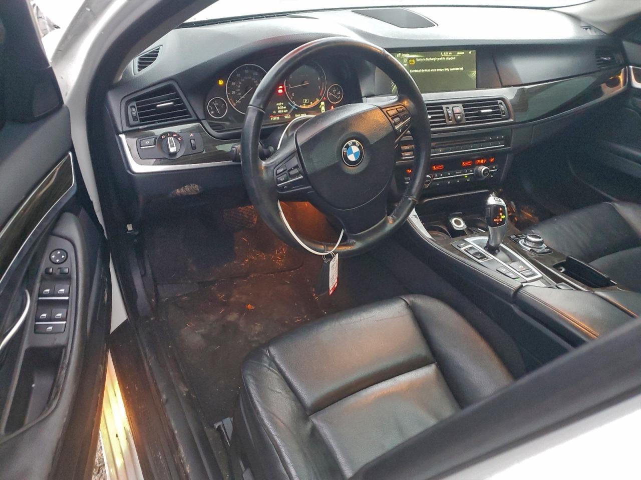2013 BMW 528 XI photo 22