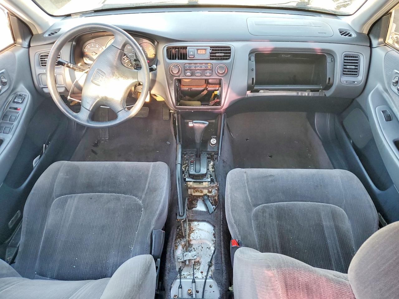 1999 HONDA ACCORD LX photo 8