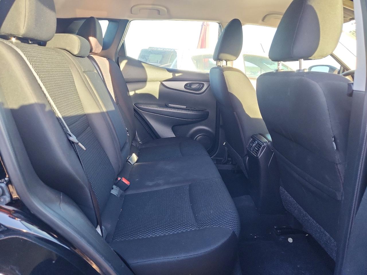 2019 NISSAN ROGUE SPORT S photo 10