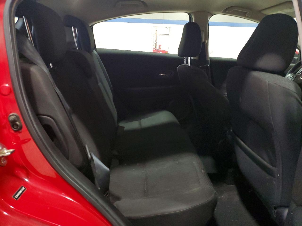 2016 HONDA HR-V LX photo 10